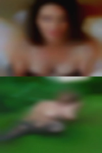 Funny women taking advantage hot mature ,very clean.
